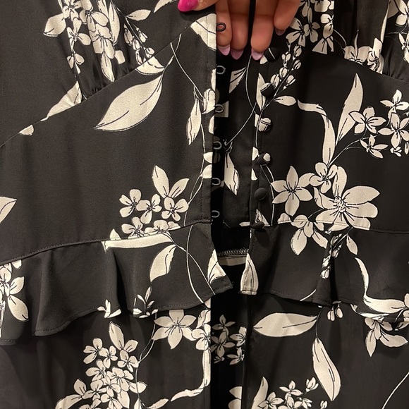 Express NEVER WORN longline top/over coat - Picture 4 of 5